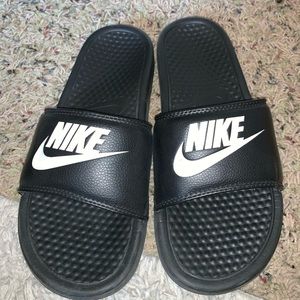 Nike Benassi JDI Slide Sandal